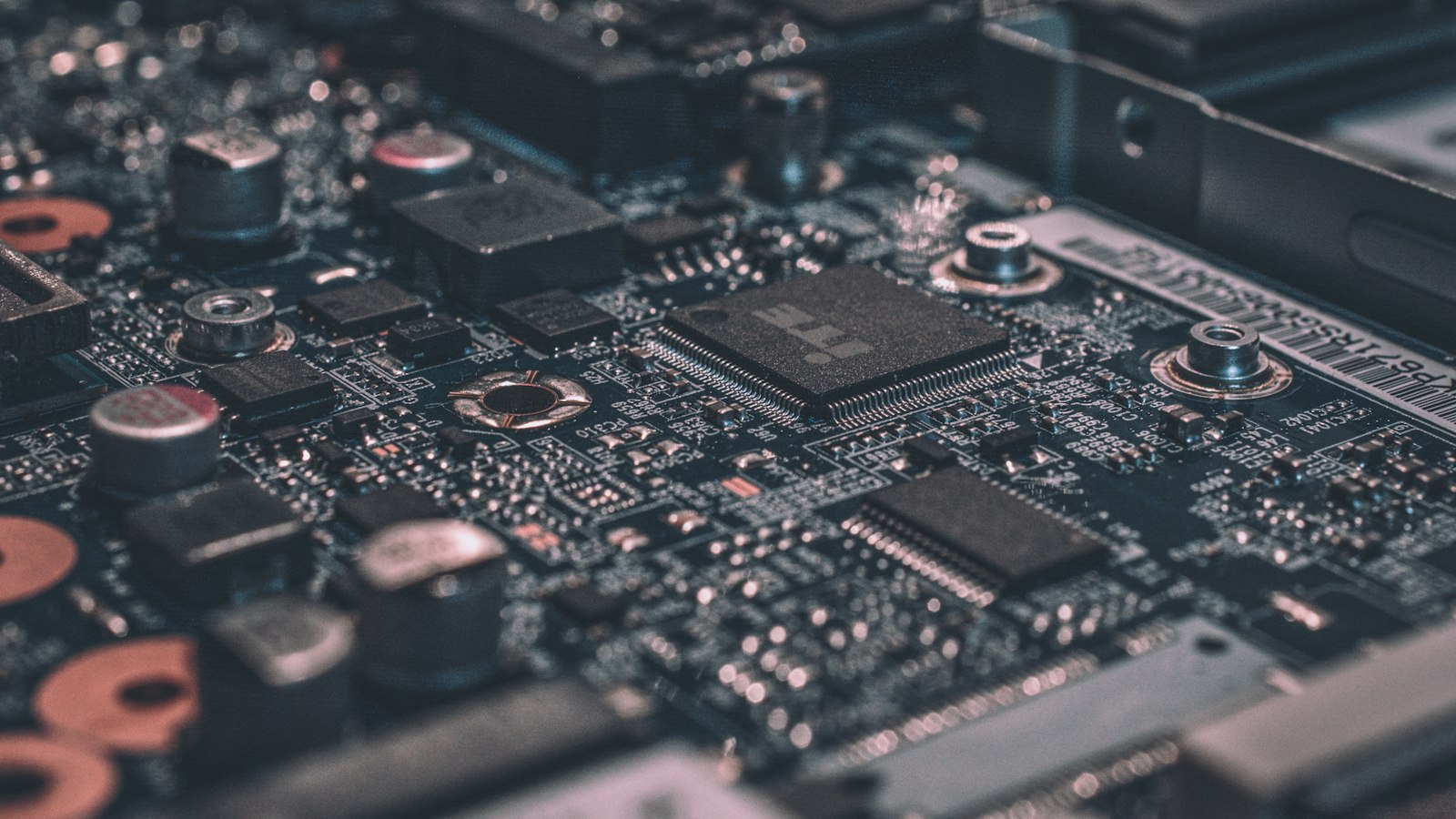 Artificial intelligence search and automated document analysis technology