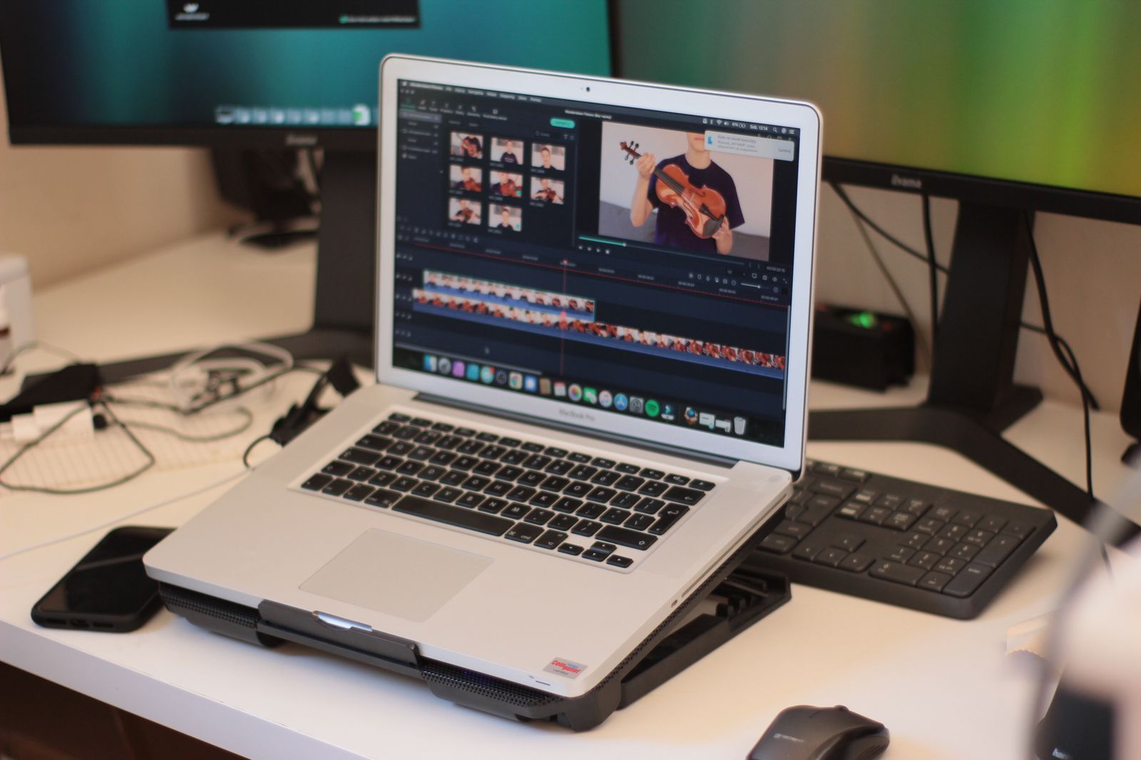 How to Share PowerPoint With Video