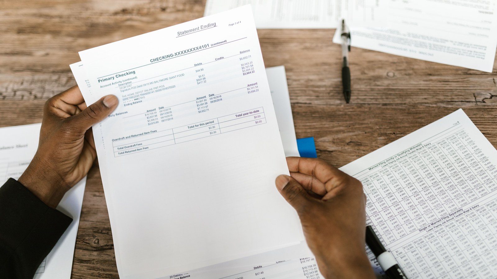Decision point for How to Organize Cap Table, SAFE and ESOP Documents for Investors
